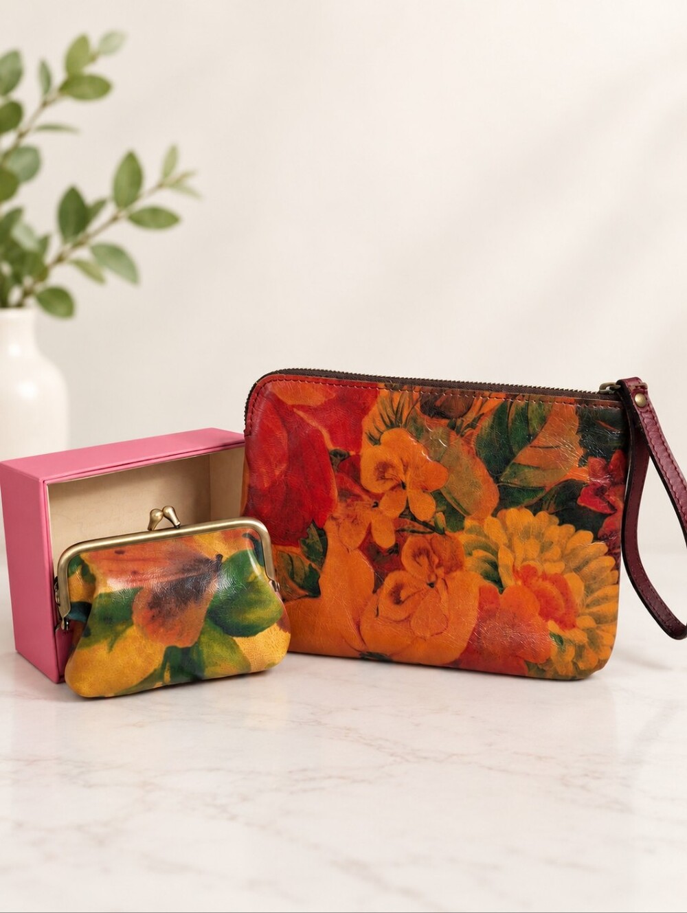 Patricia Nash Large Floral Leather Wristlet & Kisslock Coin Purse Wallet Set